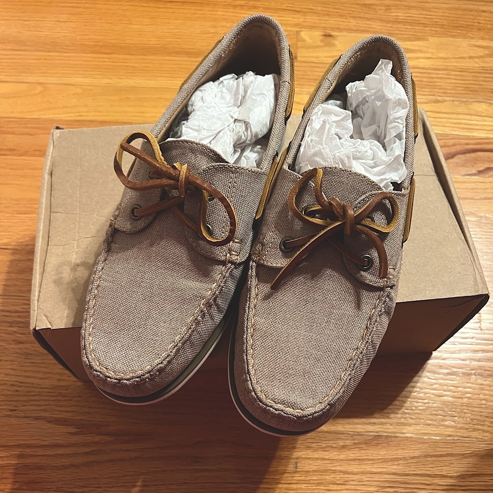 NIB Men’s J. Crew Canvas Boat Shoe